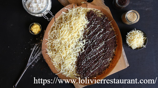 Kedai Terang Bulan Paling Ikonik di Kota Kembang